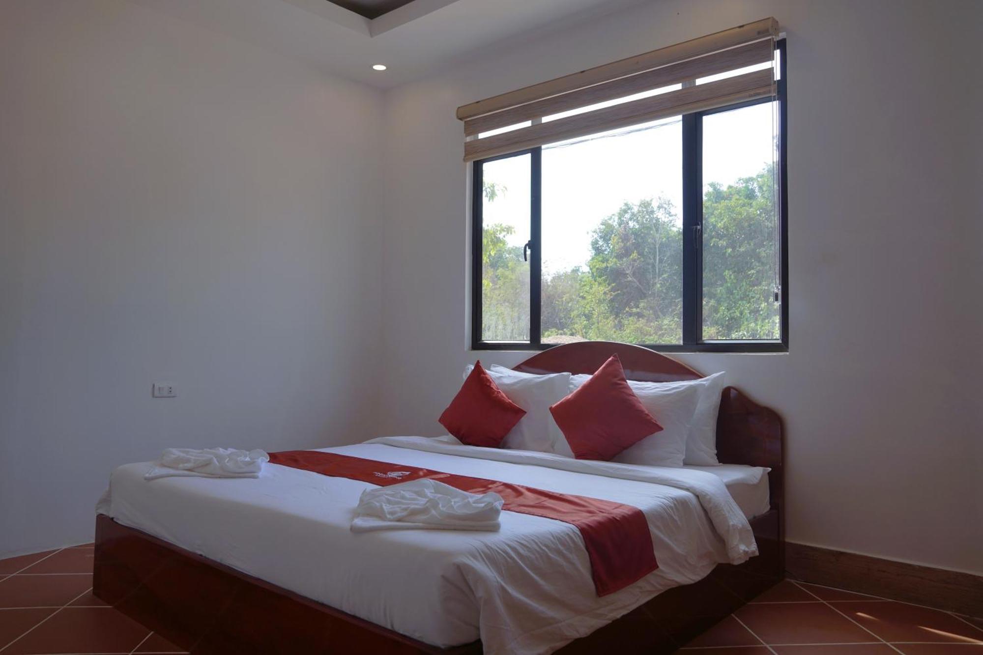 Soonnoeng Resort Đảo Koh Rong Samloem Ngoại thất bức ảnh