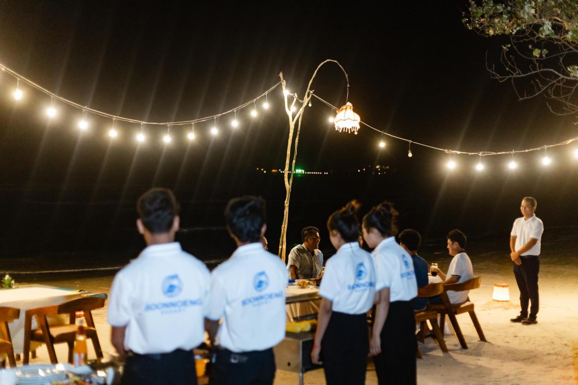 Soonnoeng Resort Đảo Koh Rong Samloem Ngoại thất bức ảnh